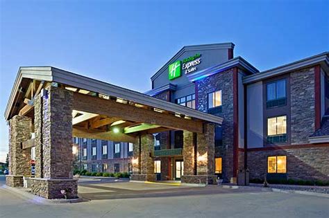 Brainerd Holiday Inn Express Hotel I Three Bear。